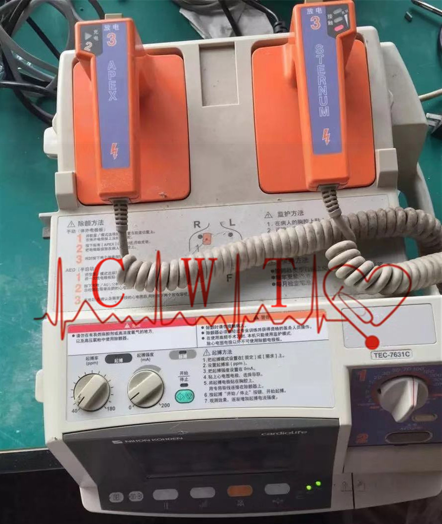 تعمیر دستگاه دفیبریلاتور Nihon Kohden TEC-7631C شاک دستگاه قلب